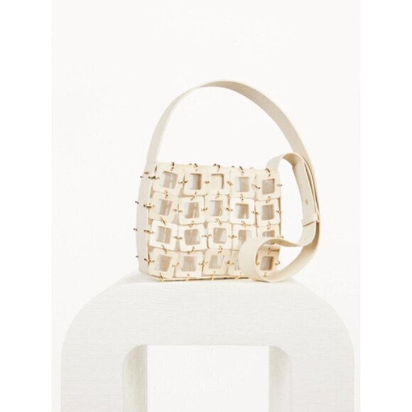 💕CULT GAIA💕 Terra Cutout Square-Link Crossbody Bag ~ Off White NWT - Picture 6 of 16